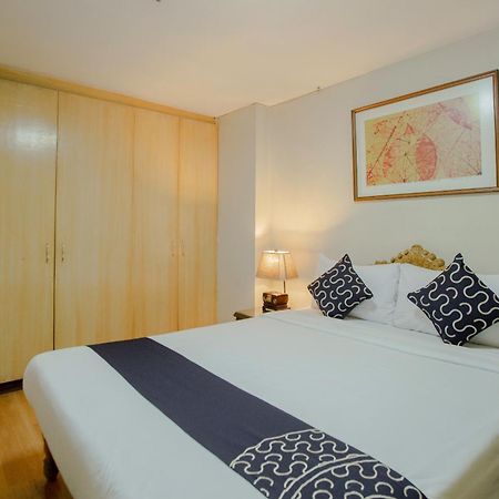 Newgrange Condotel Кесон Сити Екстериор снимка
