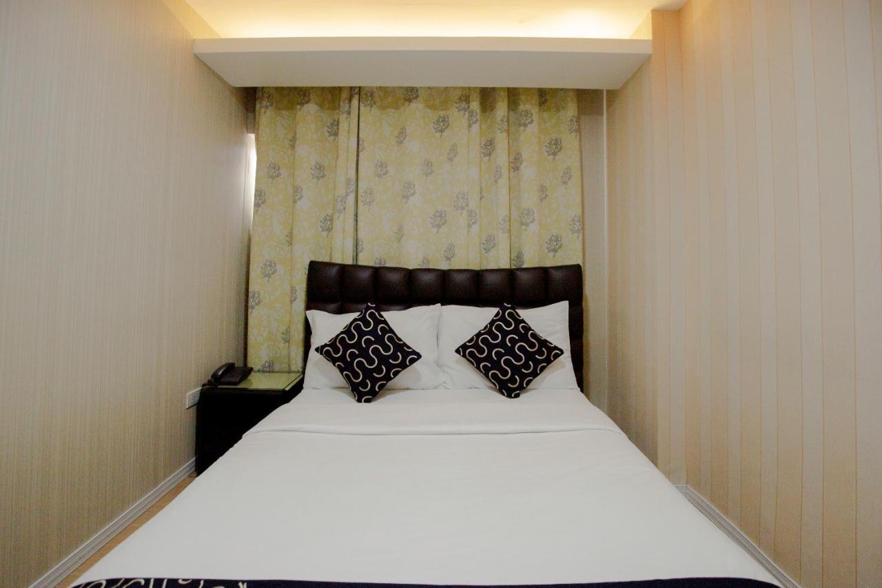 Newgrange Condotel Кесон Сити Екстериор снимка