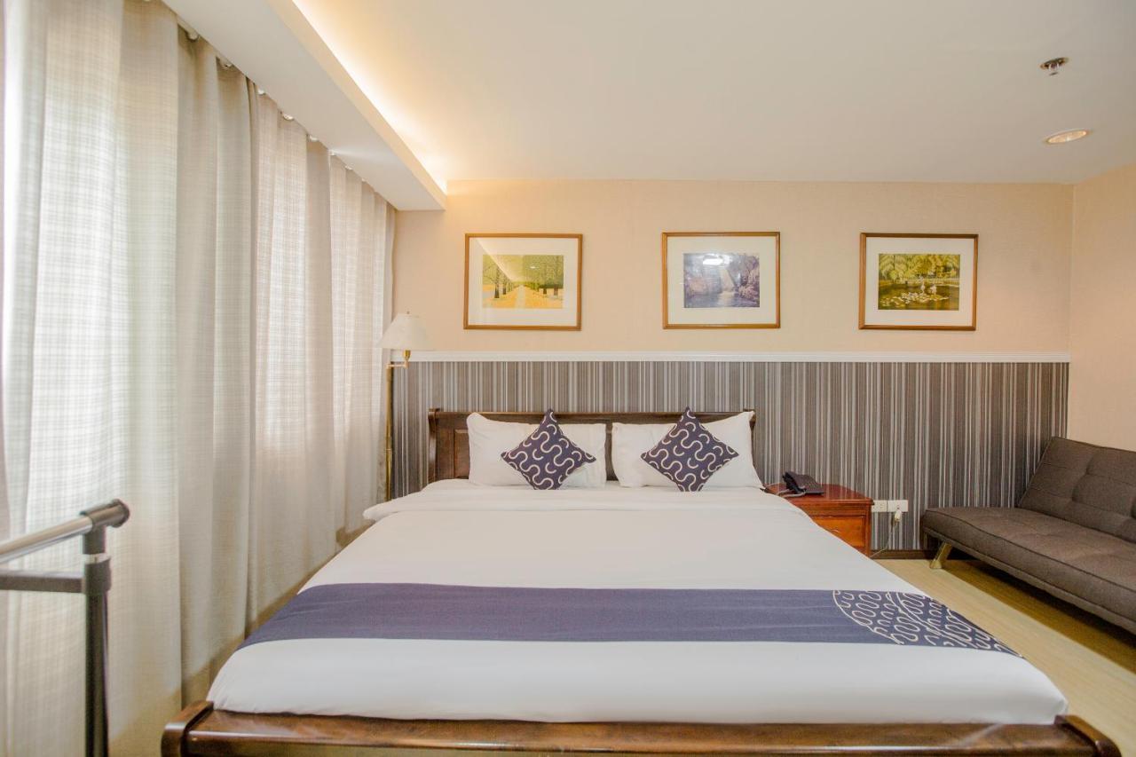 Newgrange Condotel Кесон Сити Екстериор снимка