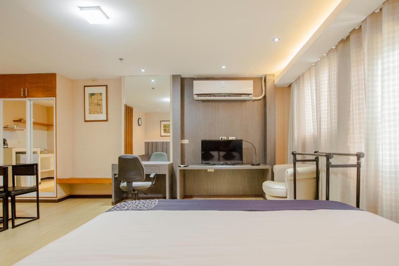 Newgrange Condotel Кесон Сити Екстериор снимка