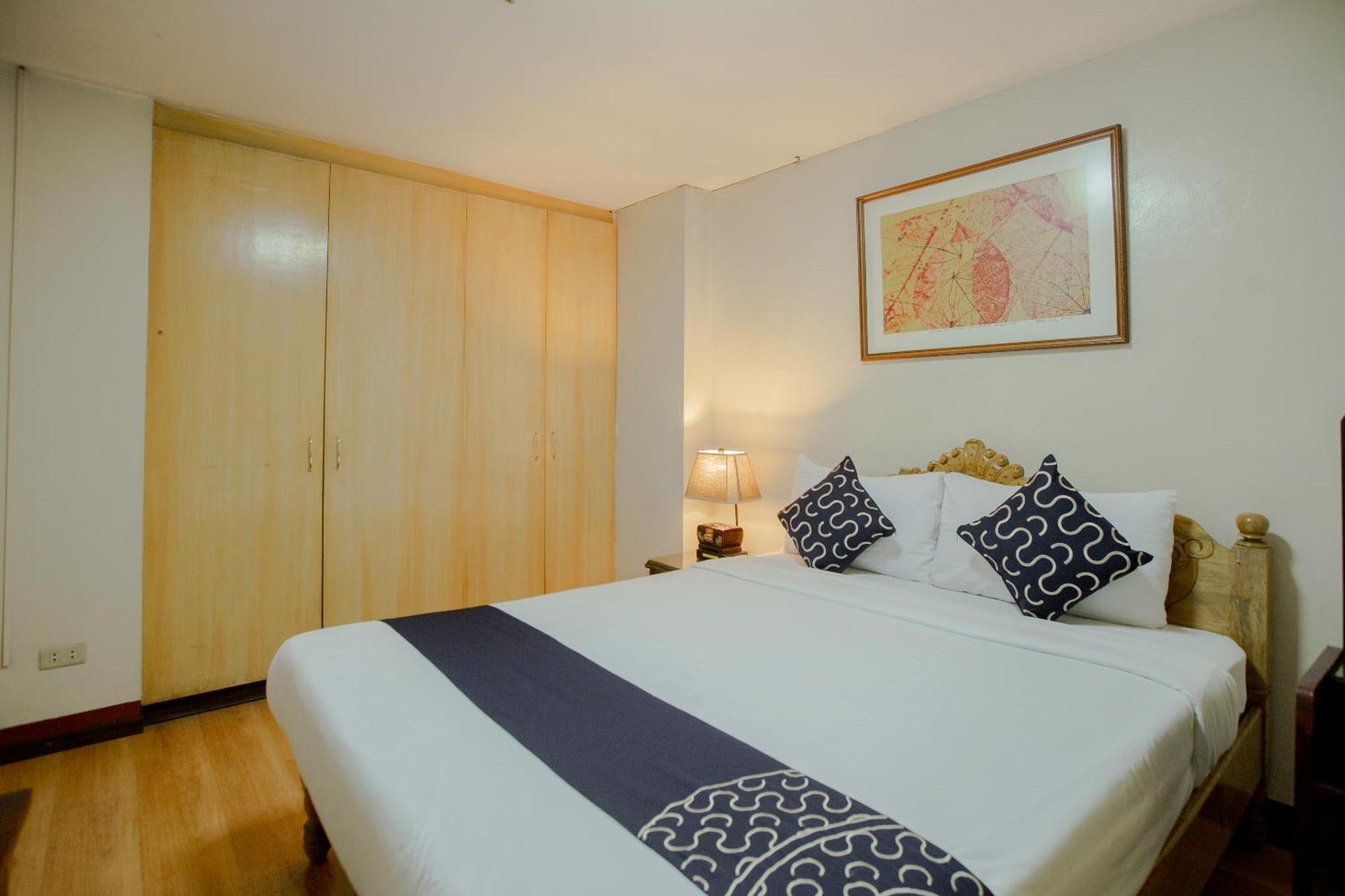 Newgrange Condotel Кесон Сити Екстериор снимка